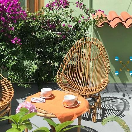 Casa Vacanze Zarinu Orgosolo Buitenkant foto